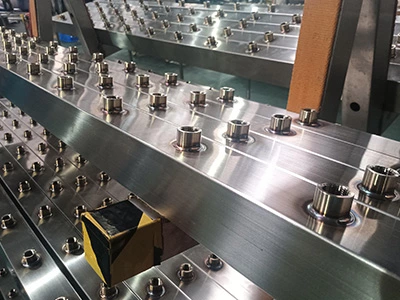 Data Center Liquid Cooling Water Stainless Steel SS304 SS316L Sanitary NPT BSPT Male Water Distribution Manifold